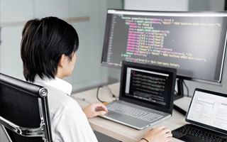 衡水 ,php声明和调用变量的符号是什么？